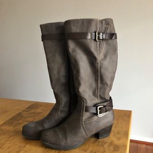 Natural Soul heeled boots, barely worn